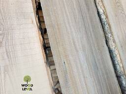 Frisch gesägte unbesäumte Eschenbretter, 52 mm, 3 Meter, 1 Sorte